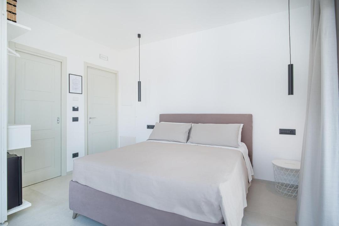 Casa Ameri Affittacamere ออลเบีย ภายนอก รูปภาพ